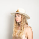 Raisa in Ivory