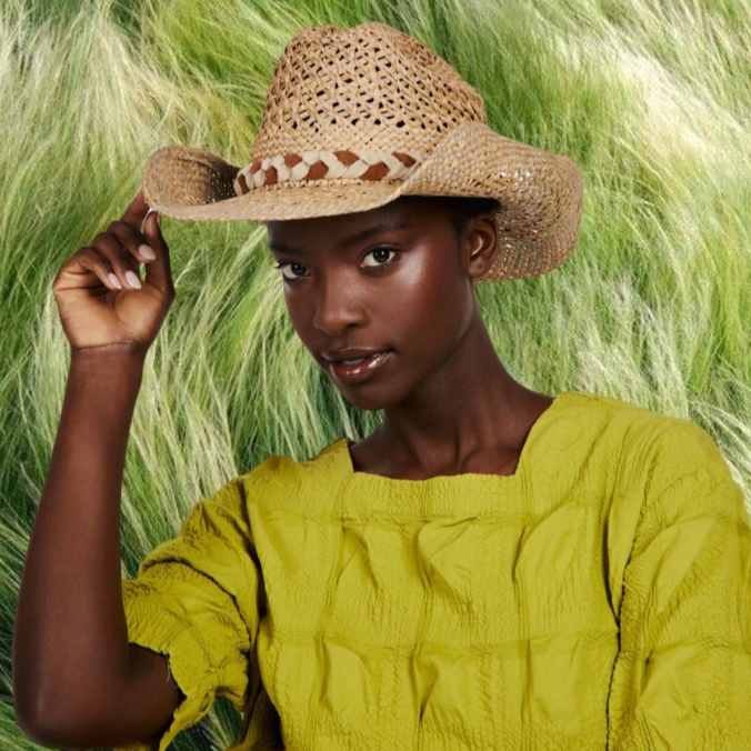 Yucca in Natural | WYETH x "INTENTIONALLY _________."