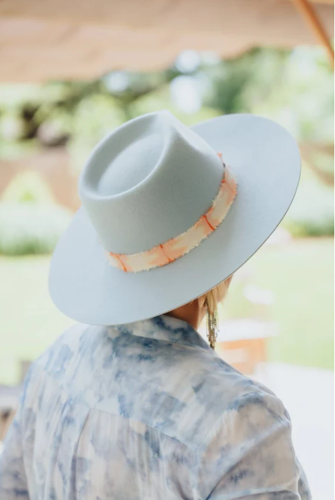 Skye in Light Blue