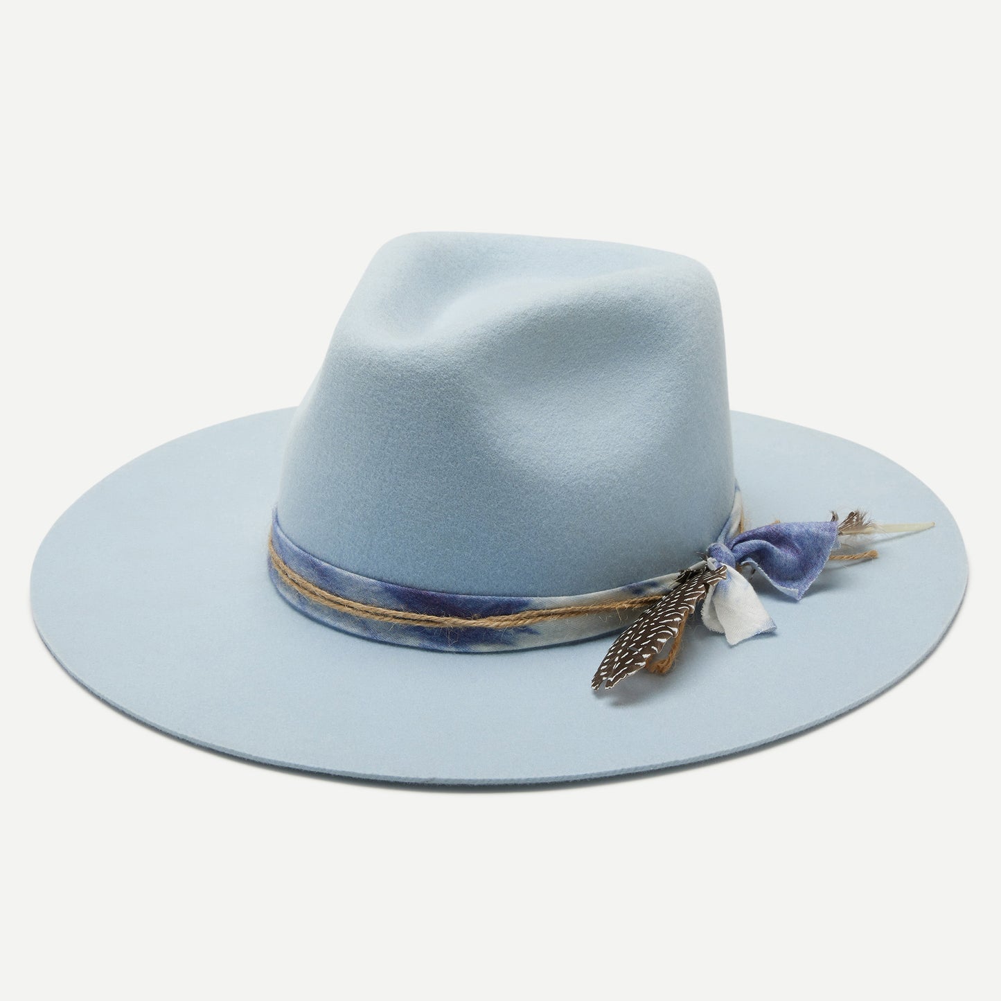 Reynolds in Light Blue
