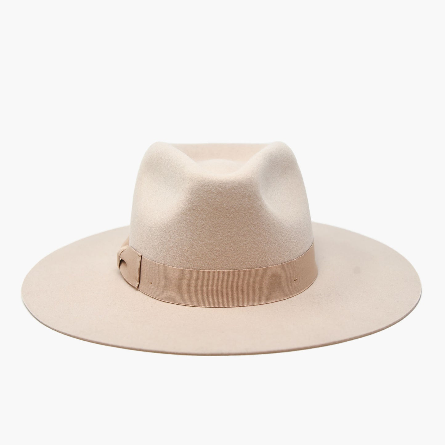 Lila in Oatmeal