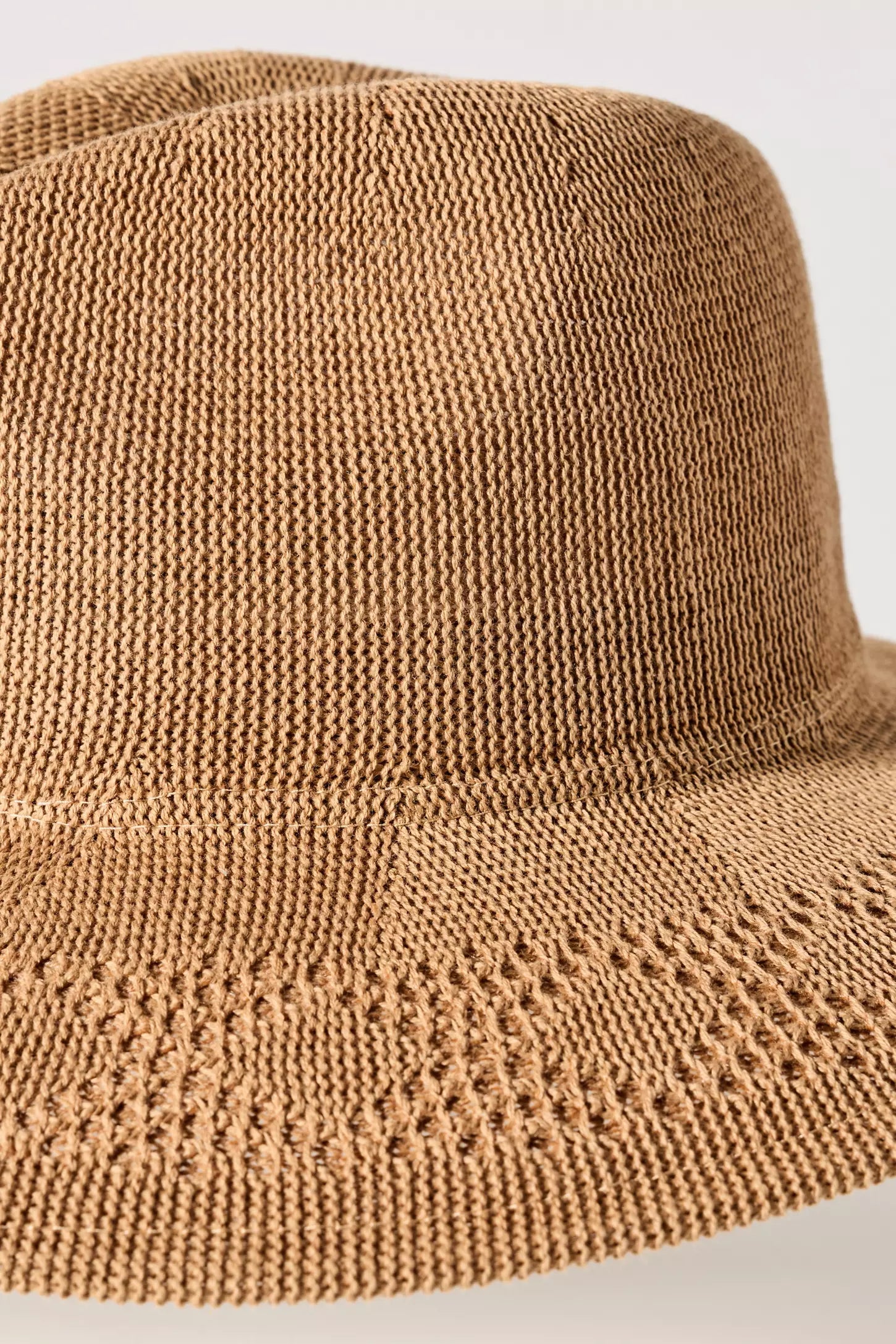 Evie Mesh Packable in Tan