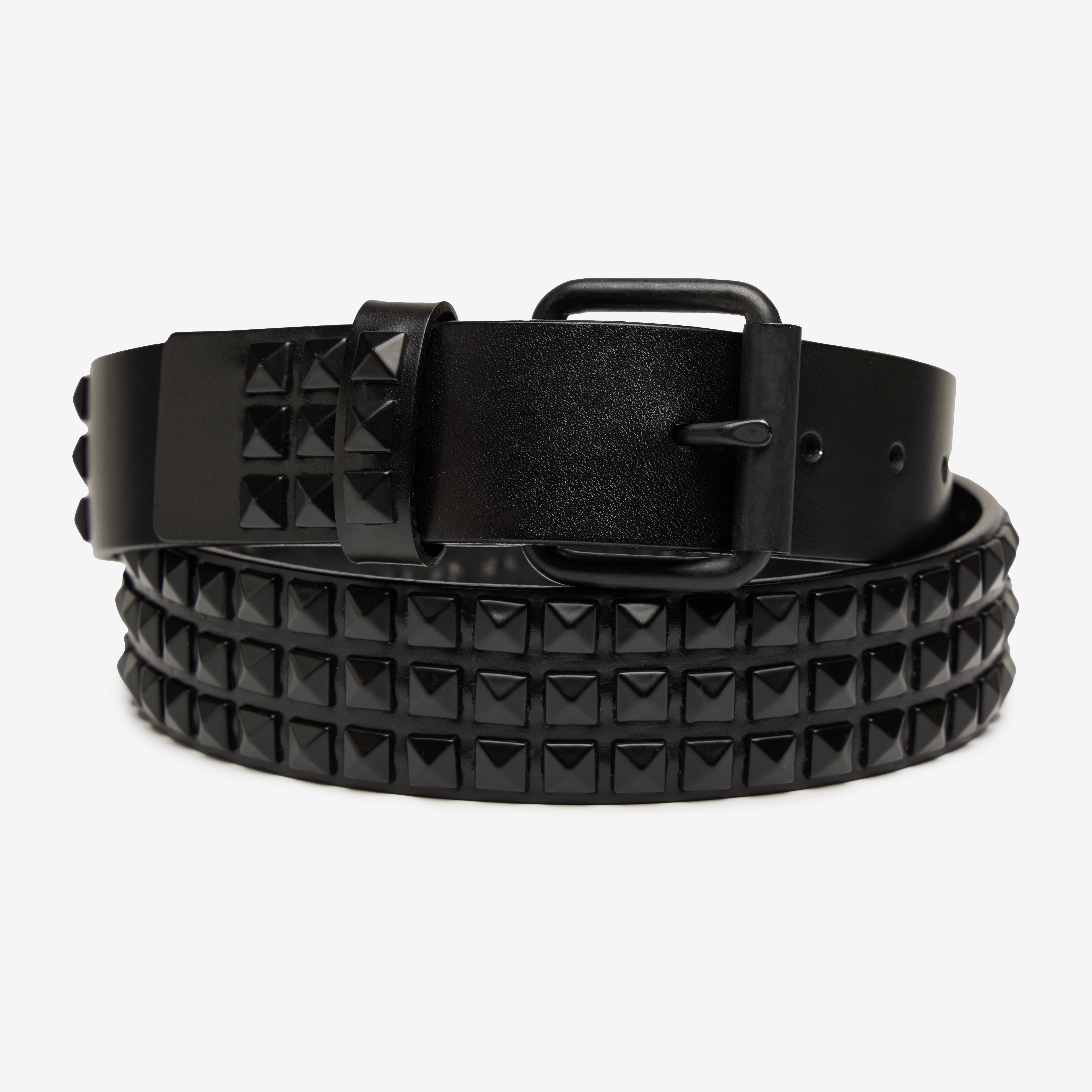 Dusky in Black β W Y E T H