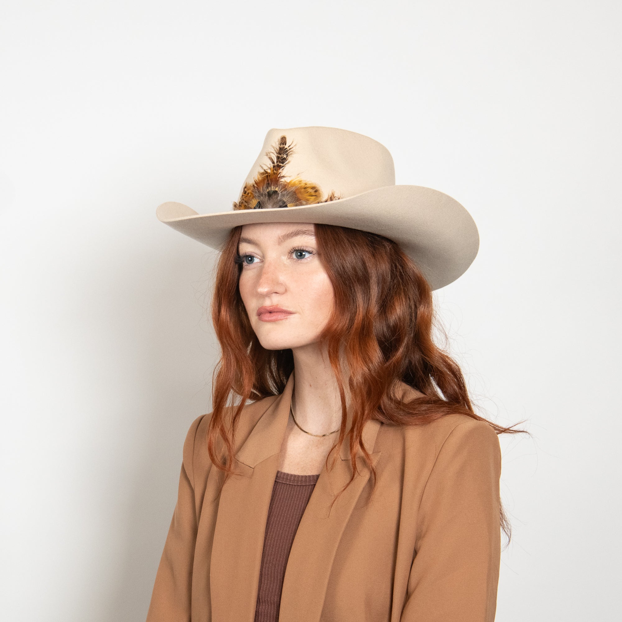 NWT Aussie Austin, ivory hat w/beaded detail,‎ bow and feather, asymmetrical top with Bow Accent - #4035 – EssenceHat main image 2