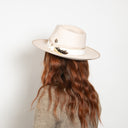 Bennie in Cream