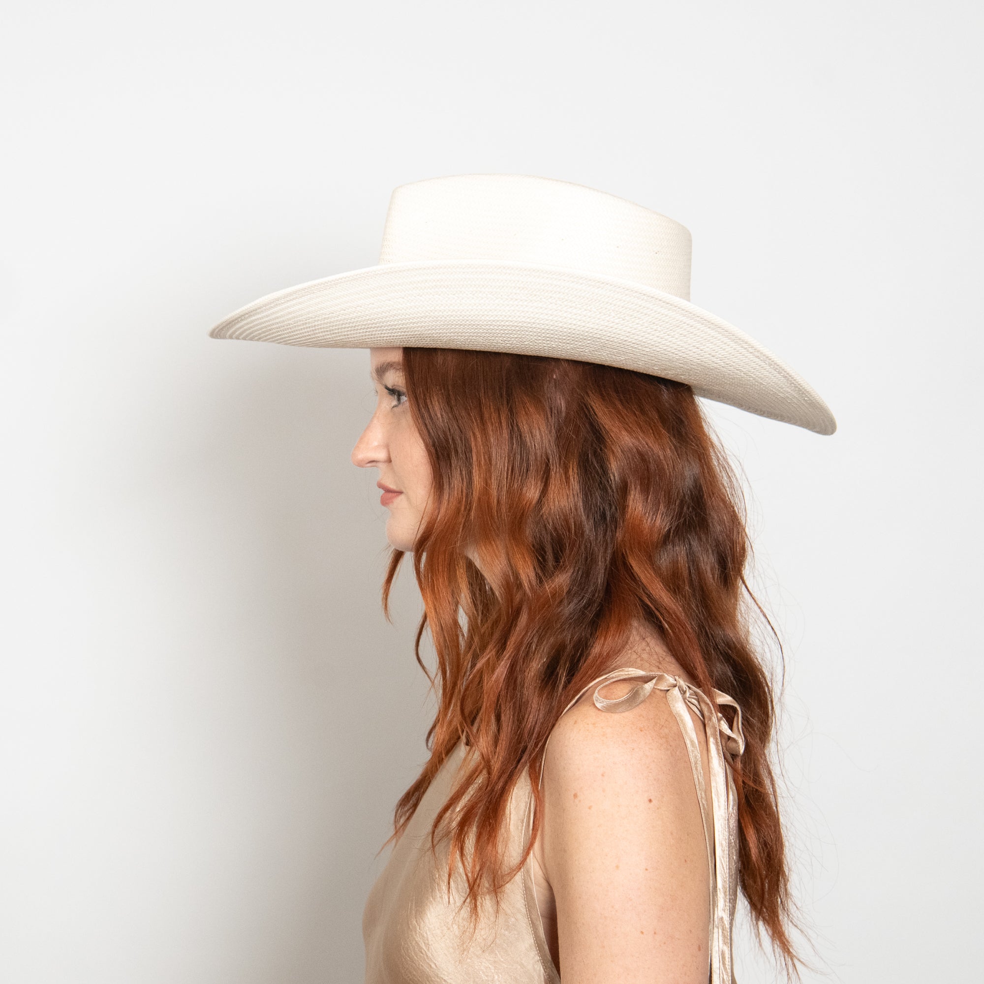 New Vineyard Vines Cane Weave Cappuccino Woven 100% Toyo Straw Sun Hat One Size vineyard-hat-brown-rice-front-  main image 3