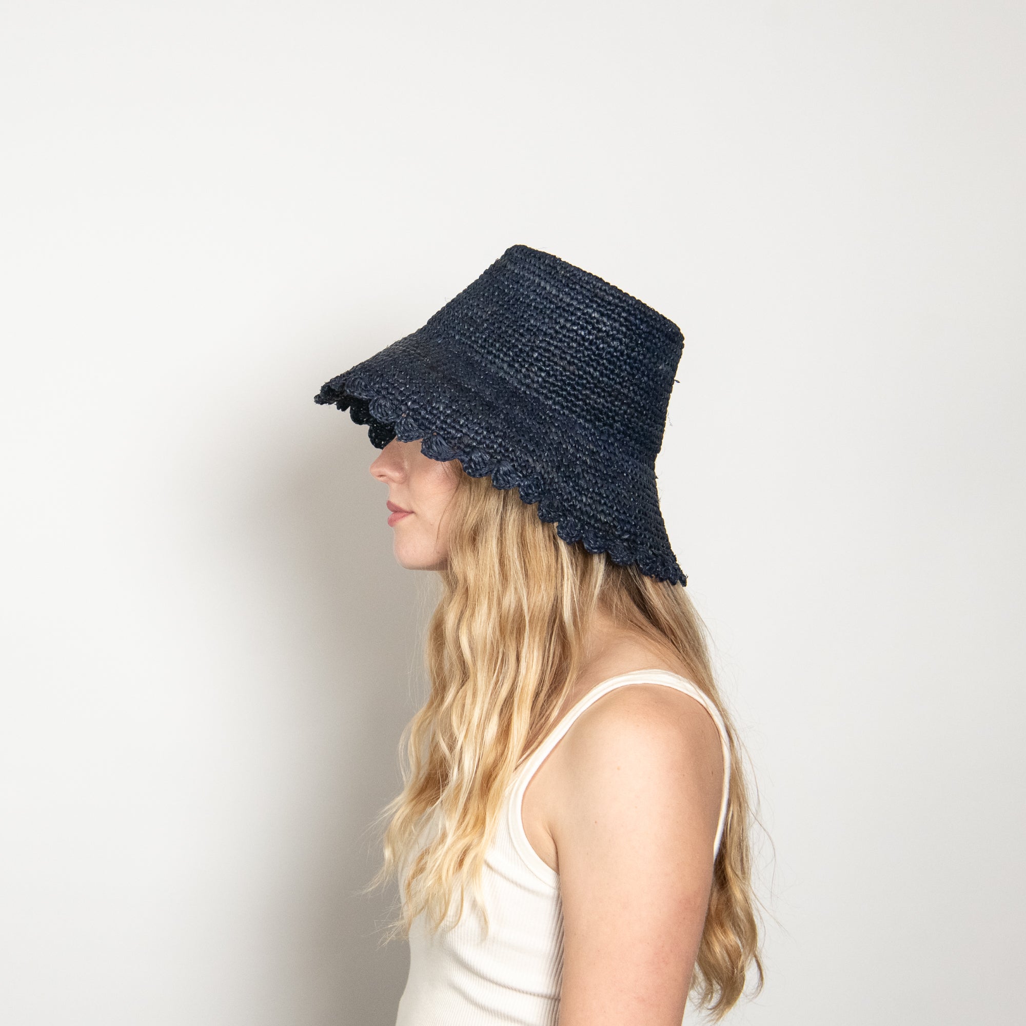 Lacey Raffia Bucket in Navy