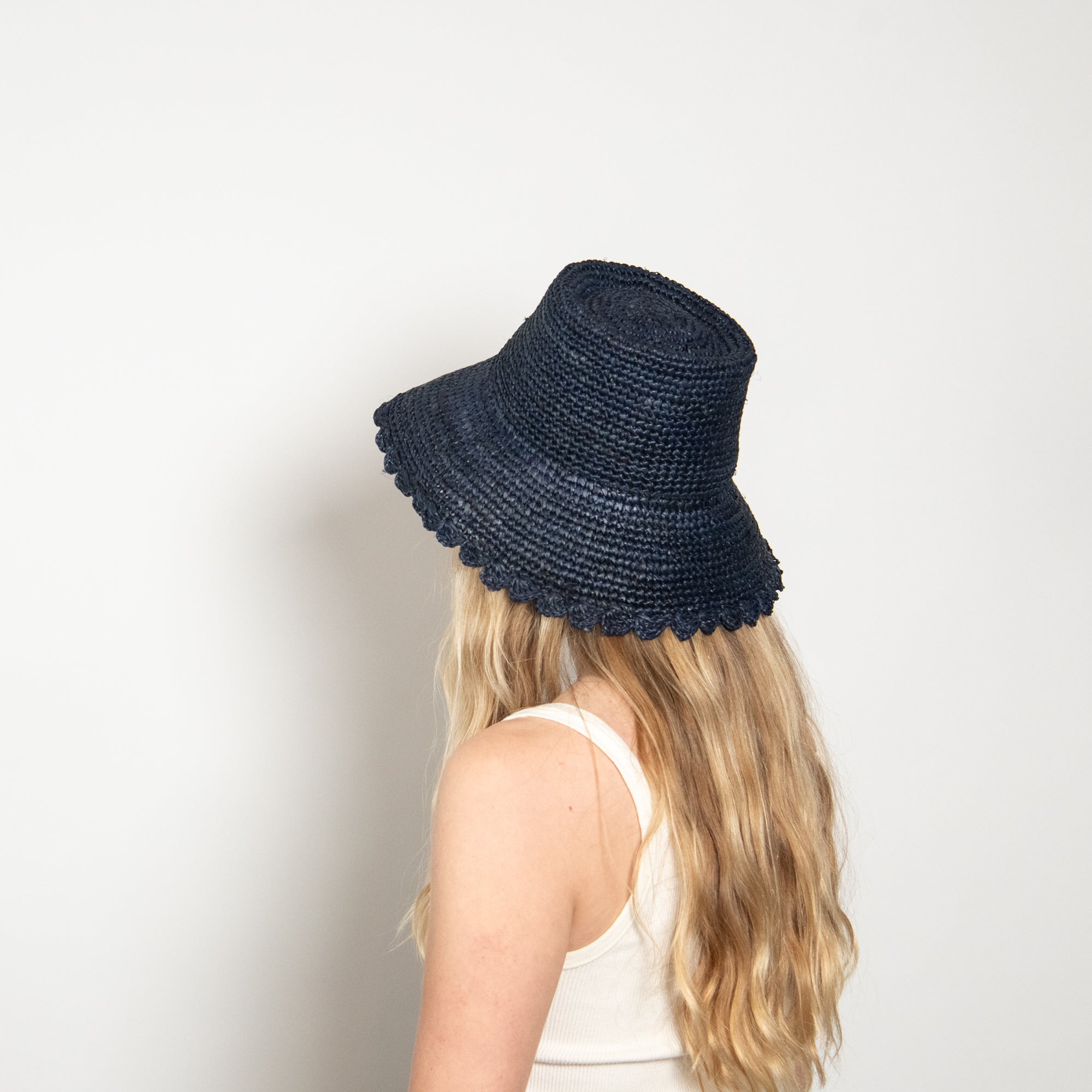 Lacey Raffia Bucket in Navy