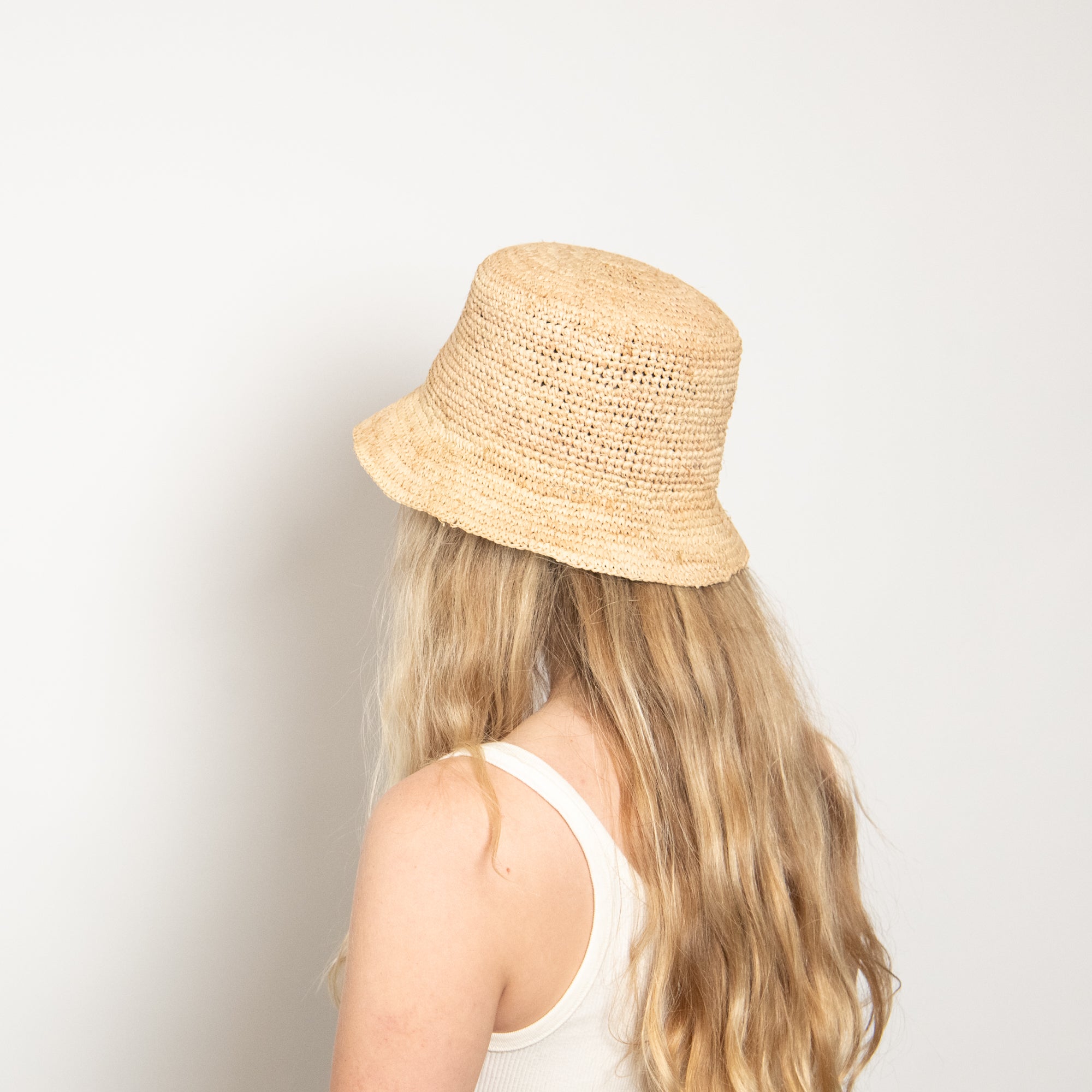 Aden Raffia Bucket Hat in Natural
