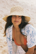 Esme in Natural