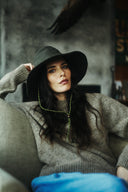 Breeze in Olive