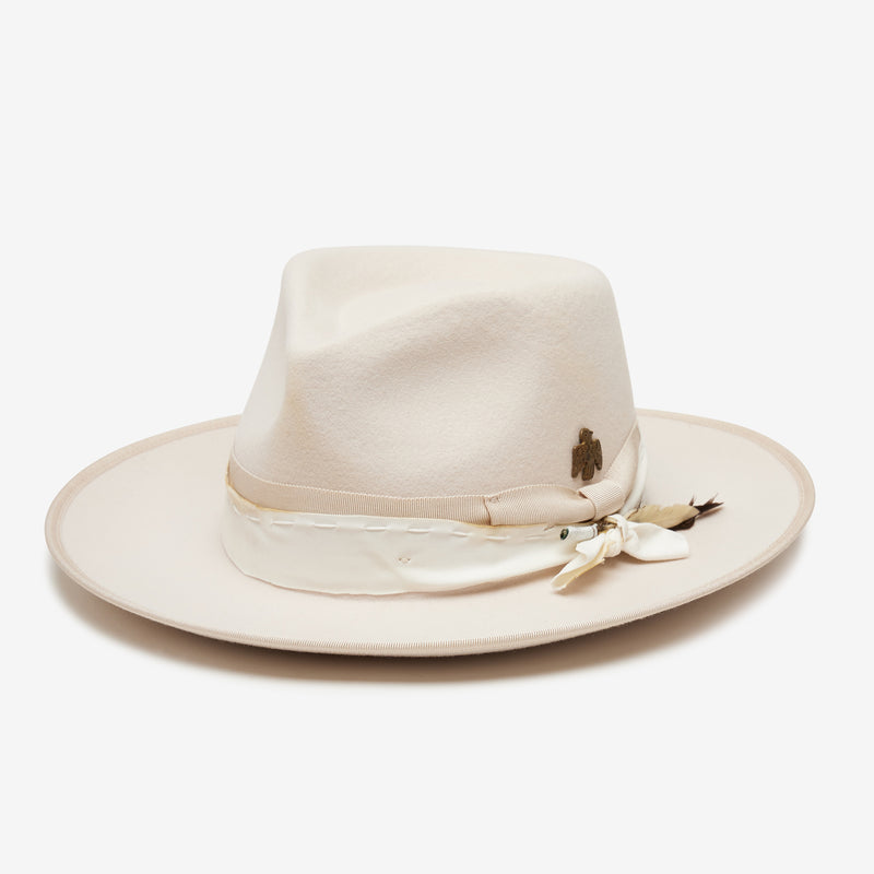 Wyeth Bennie Cashmere Mid Brim Fedora in Cream – white, packable