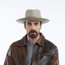 Bennie in Taupe - Mens