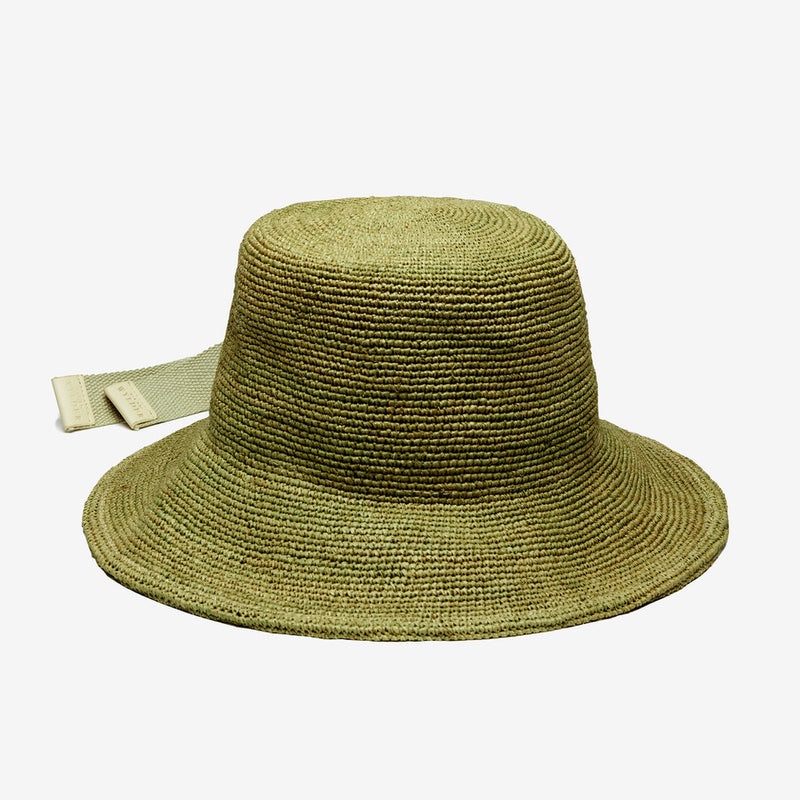 Wyeth Cassis Raffia Bucket Hat in Green – packable