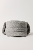 Winnie in Light Grey