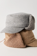 Winnie in Light Grey
