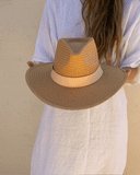 Slater in Camel