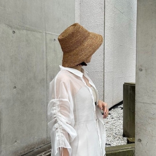 Tan Straw Bucket Hat - Packable Sun/Beach Women display picture 2