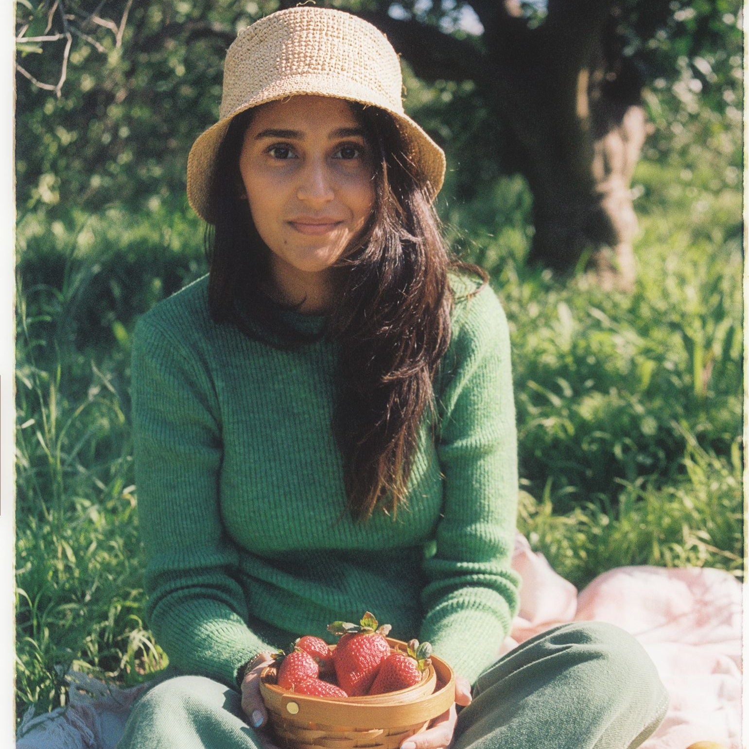 Aden Raffia Bucket Hat in Natural