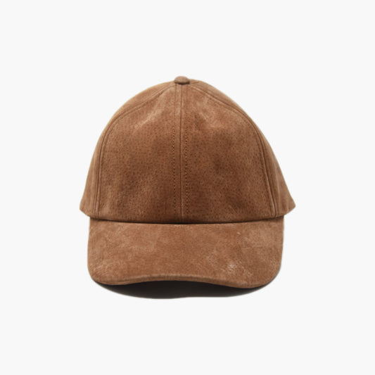 Roger in Tan